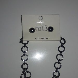Mia Collection Earrings/Necklace